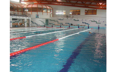 Immagine: piscina_interna